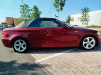 Gebraucht BMW 123 Cabriolet 204 PS (150 kW) 2011 Rot Cabrio