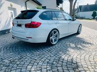 Gebraucht BMW 320 Shadowline 190 PS (139 kW) 2016 Weiß Kombi