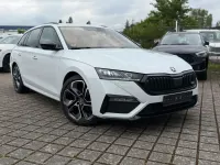 Gebraucht Skoda Octavia RS 200 PS (147 kW) 2022 Moonweiß perleffekt Kombi