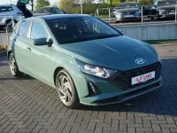 Neu Hyundai i20 79 PS (58 kW) 2025 Grün Kleinwagen