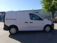 Gebraucht VW Caddy 102 PS (75 kW) 2022 Weiß Van / Kleinbus