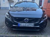 Gebraucht Volvo V60 R-Design 230 PS (169 kW) 2013 Grau Kombi