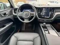 Gebraucht Volvo XC60 Core 250 PS (183 kW) 2024 Grau SUV