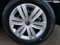Nouă VW Caddy Basis 122 CP (89 kW) 2025 Negru Monovolum