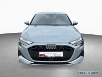 Gebraucht Audi A3 Ambiente 116 PS (85 kW) 2025 Pfeilgrauperleffekt Limousine