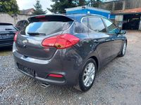 Gebraucht Kia Ceed Spirit 135 PS (99 kW) 2012 Dark gun metal Kleinwagen