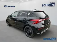 Neu Hyundai i20 Blackline 90 PS (66 kW) 2026 Schwarz Kleinwagen