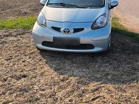 Gebraucht Toyota Aygo 67 PS (49 kW) 2006 Grau Kleinwagen
