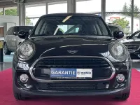 Gebraucht Mini Cooper 136 PS (100 kW) 2018 Midnight black metallic Kleinwagen