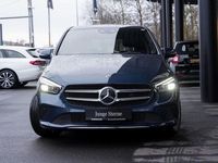 Gebraucht Mercedes E250 Progressive 160 PS (117 kW) 2022 Denimblau metallic Limousine