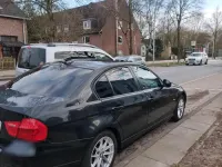 Gebraucht BMW 320 184 PS (135 kW) 2010 Schwarz Limousine