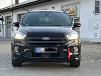 Gebraucht Ford Kuga ST-Line 182 PS (133 kW) 2019 Schwarz SUV