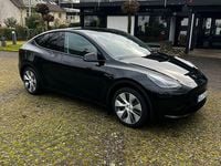 Gebraucht Tesla Model Y Standard Range 255 kW (347 PS) 2023 Schwarz SUV