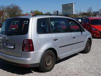 Gebraucht VW Touran 140 PS (102 kW) 2007 Reflexsilber metallic Van / Kleinbus