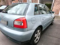Second-hand Audi A3 101 CP (74 kW) 2003 Albastru Hatchback