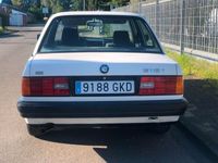 gebraucht BMW 318 i E30/Rostfrei/2. Hand/4-Türer