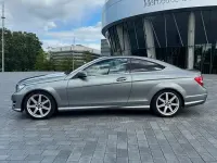 Gebraucht Mercedes C180 156 PS (114 kW) 2012 Silber Coupé