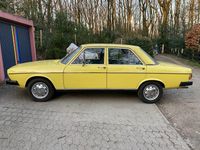 Usado Audi 100 84 HP (61 kW) 1976 Amarelo Sedan