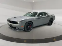 Gebraucht Dodge Challenger 377 PS (277 kW) 2025 Grau Coupé