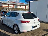 Second-hand Seat Leon Reference 105 CP (77 kW) 2013 Alb Berlinǎ