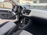 Gebraucht VW up! move up! 75 PS (55 kW) 2012 Weiß Kleinwagen