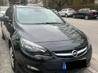 Gebraucht Opel Astra Energy 140 PS (102 kW) 2014 Schwarz Kombi