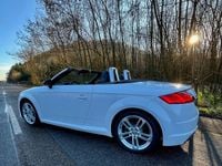 Gebraucht Audi TT Roadster Sport 197 PS (144 kW) 2022 Weiß Cabrio