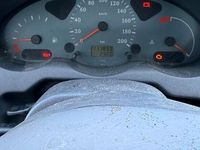 Gebraucht Nissan Micra 60 PS (44 kW) 2001 Grün Kleinwagen