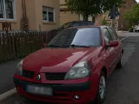 Używany Renault Clio II 75 KM (55 kW) 2001 Sedan/Limuzyna