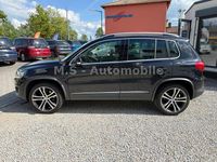Gebraucht VW Tiguan Sportline 170 PS (125 kW) 2012 Deep black perleffekt SUV
