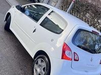 Gebraucht Renault Twingo Expression 75 PS (55 kW) 2012 Weiß Kleinwagen