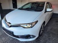 Gebraucht Toyota Auris Executive 116 PS (85 kW) 2016 Weiß Limousine