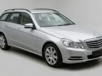 Gebraucht Mercedes E300 252 PS (185 kW) 2012 Silber Kombi
