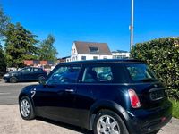 Used Mini Cooper 90 HP (66 kW) 2006 Black Hatchback
