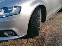 Gebraucht Audi A4 160 PS (117 kW) 2011 Grau Limousine