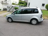 Gebraucht VW Touran Trendline 140 PS (102 kW) 2010 Silber Van / Kleinbus