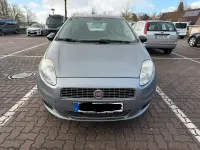 Gebraucht Fiat Punto 70 PS (51 kW) 2009 Grau Kleinwagen