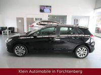 gebraucht Hyundai i30 Aut. Navi Kamera Spurassistent SHZ 2.-Hand