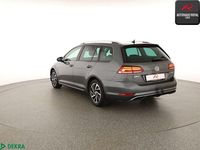 Second-hand VW Golf VII Active 131 CP (96 kW) 2019 Gri Break
