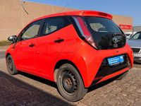 Gebraucht Toyota Aygo X-cite 69 PS (50 kW) 2014 Orange Kleinwagen