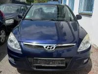 Gebraucht Hyundai i30 109 PS (80 kW) 2008 Blau Limousine