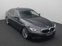 Gebraucht BMW 530 Sport Line 286 PS (210 kW) 2021 Sophistograu brillanteffekt a Limousine