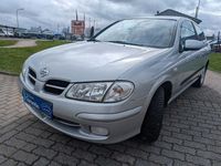 Gebraucht Nissan Almera Visia 82 PS (60 kW) 2000 Gold Kleinwagen