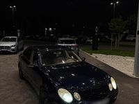 Gebraucht Mercedes E500 306 PS (225 kW) 2002 Blau Limousine