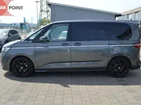 Gebraucht VW Multivan Style 150 PS (110 kW) 2023 Indiumgrau metallic Van / Kleinbus