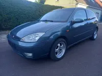 Gebraucht Ford Focus 101 PS (74 kW) 2002 Grün Kleinwagen