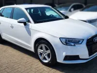 Gebraucht Audi A3 116 PS (85 kW) 2018 Weiß Limousine