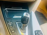 Gebraucht BMW 330 258 PS (189 kW) 2014 Blau Limousine