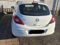 Gebraucht Opel Corsa Selection 69 PS (50 kW) 2014 Weiß Kleinwagen