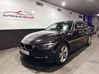 Gebraucht BMW 320 Sport Line 184 PS (135 kW) 2013 Schwarz Kombi